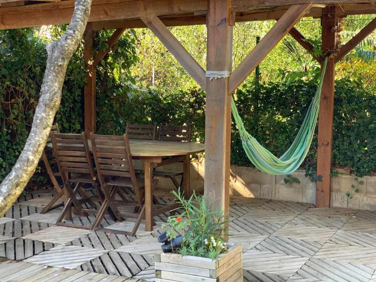Can Camps Besalu Casa Planta Baja Con Jardin Exteriör bild