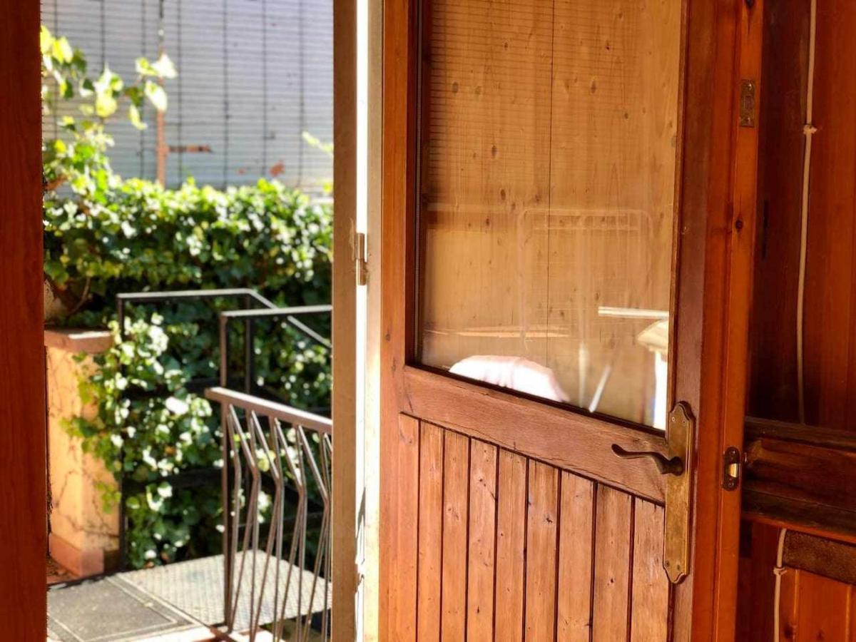 Can Camps Besalu Casa Planta Baja Con Jardin Exteriör bild