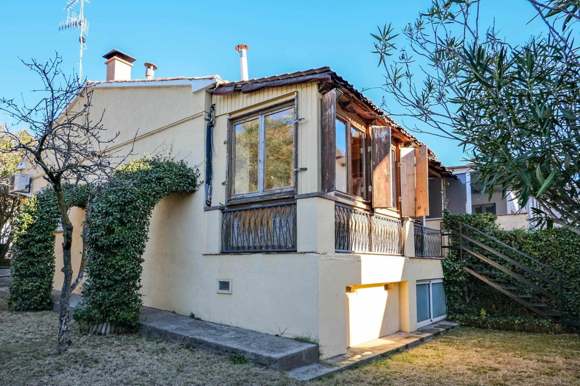 Can Camps Besalu Casa Planta Baja Con Jardin Exteriör bild