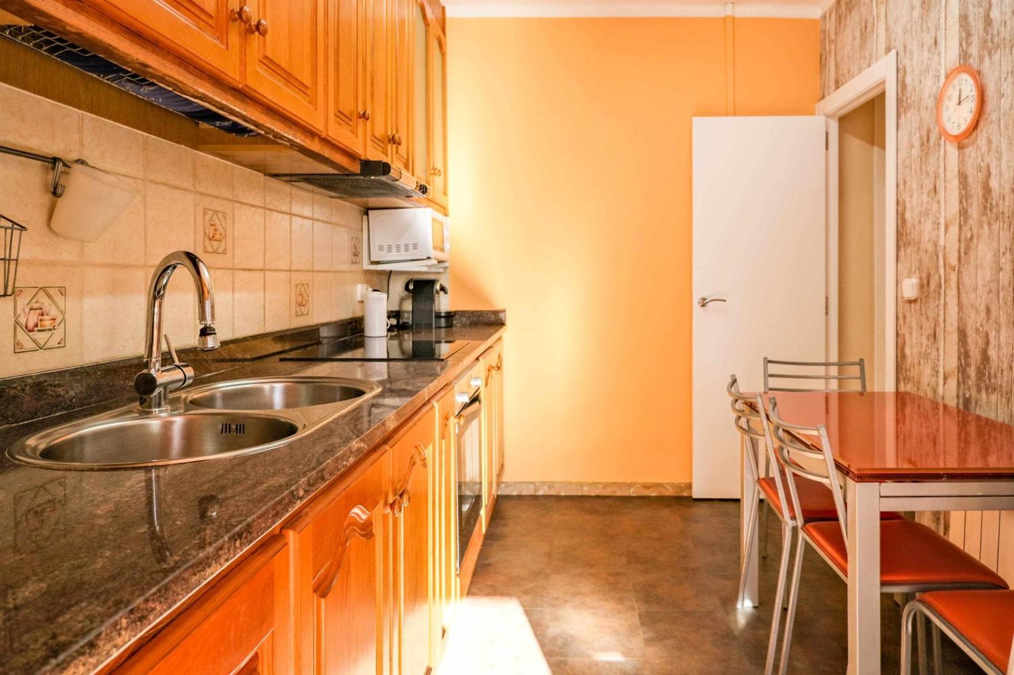 Can Camps Besalu Casa Planta Baja Con Jardin Exteriör bild