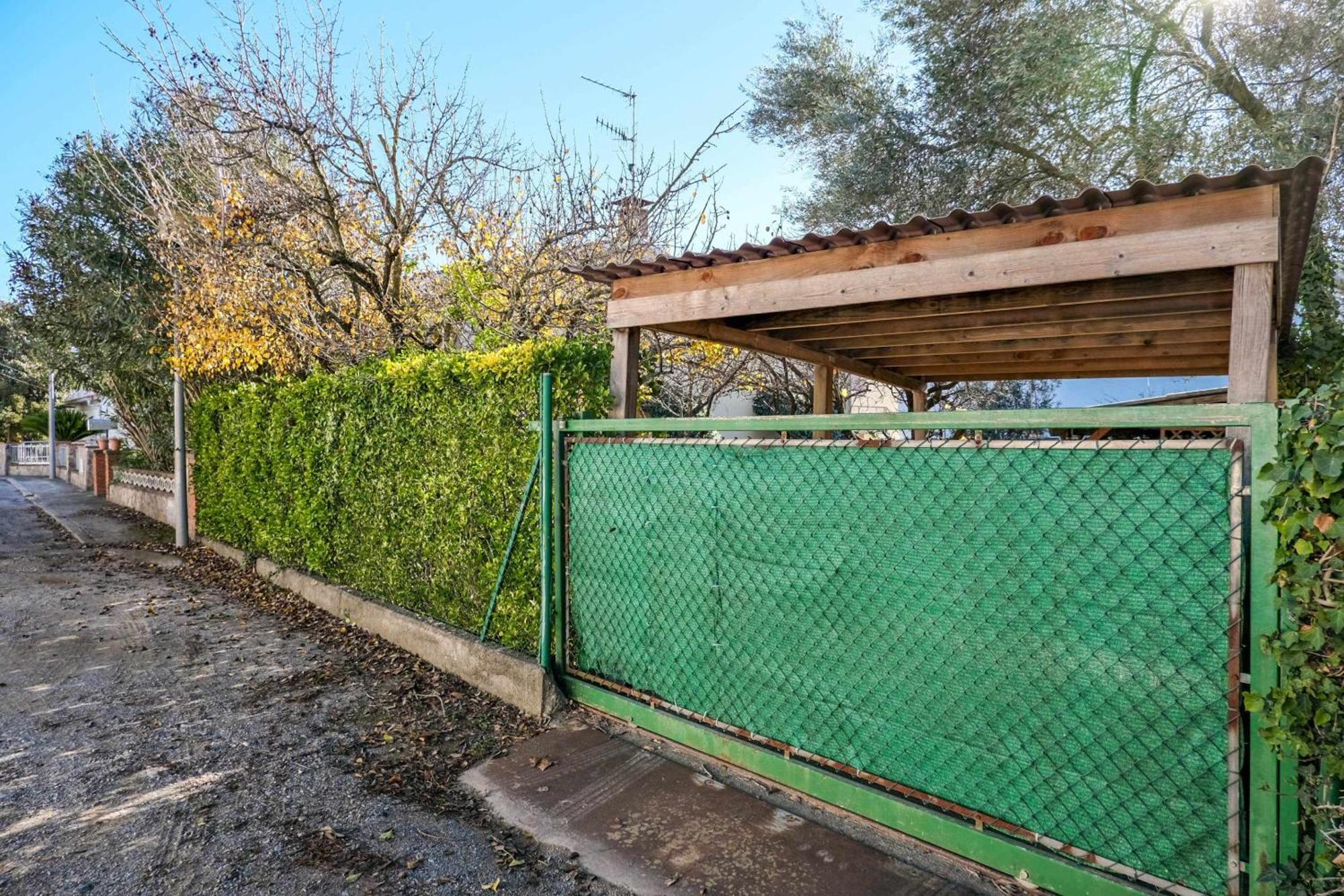 Can Camps Besalu Casa Planta Baja Con Jardin Exteriör bild